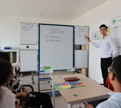 Mẹo Trình Bày Bài Giảng Trực Quan Bằng Bảng Từ Trắng