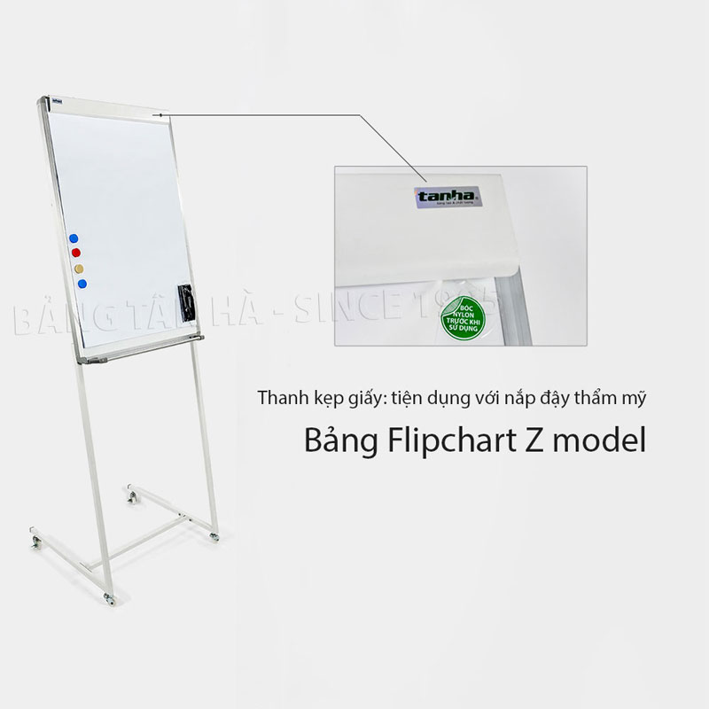 Bảng Flipchart Zebra - Thanh kẹp giấy tiện dụng